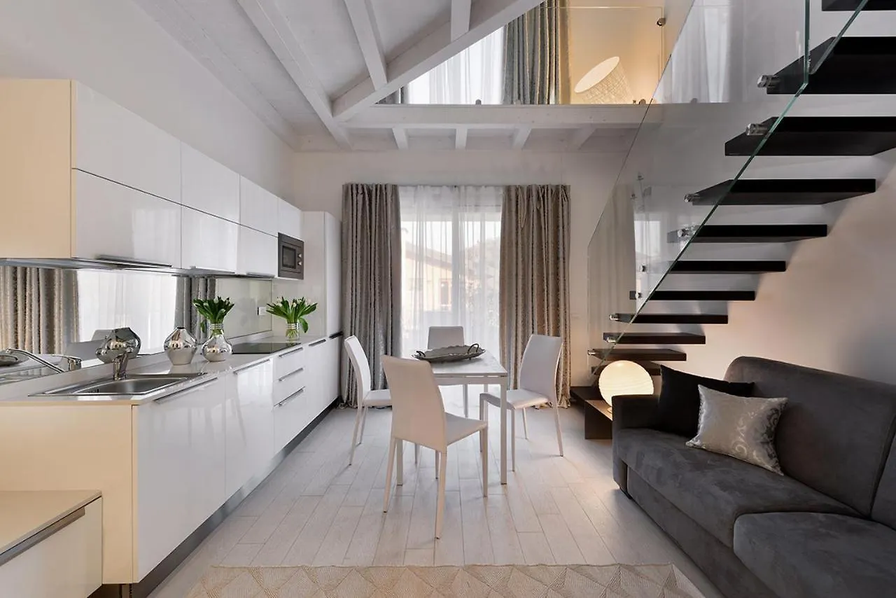 Villa Bianca Luxury Apartments Desenzano del Garda