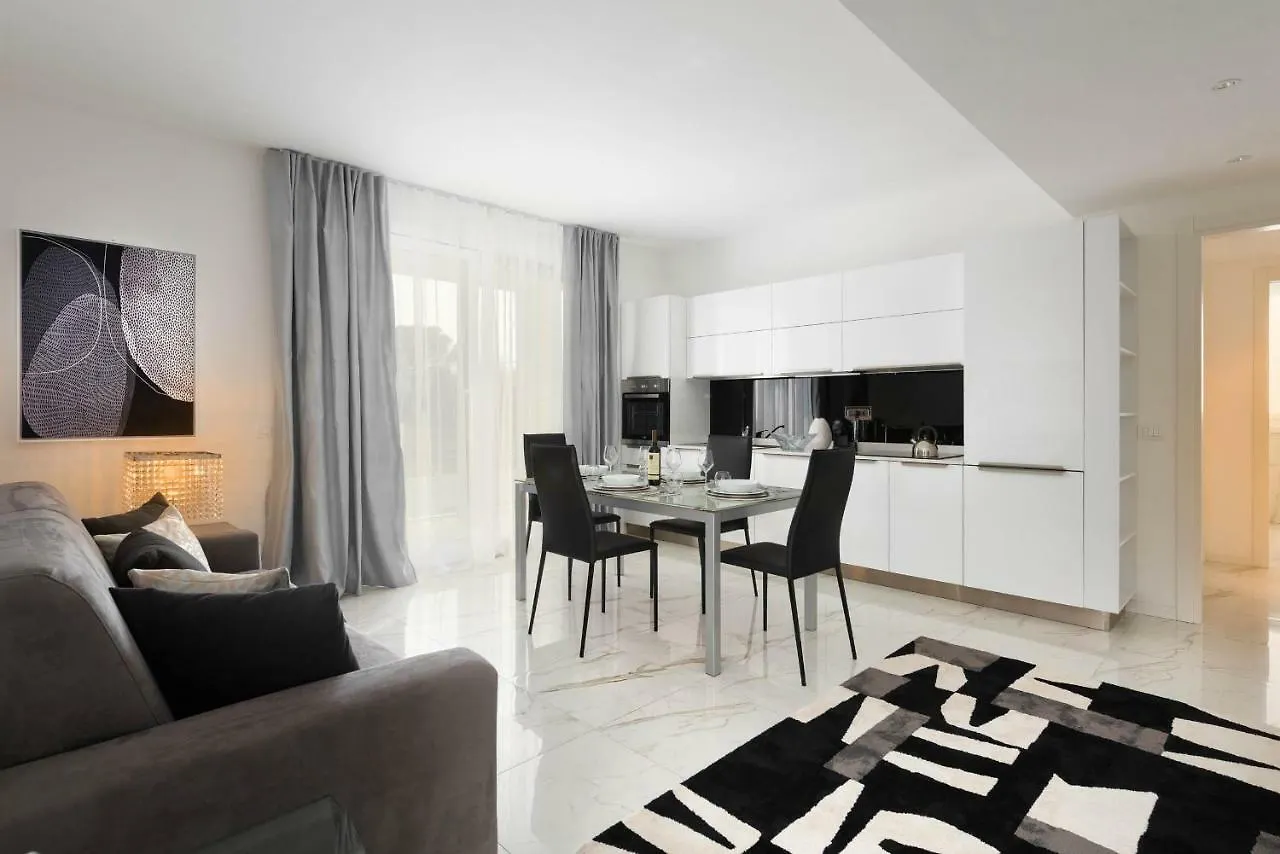 Villa Bianca Luxury Apartments Desenzano del Garda