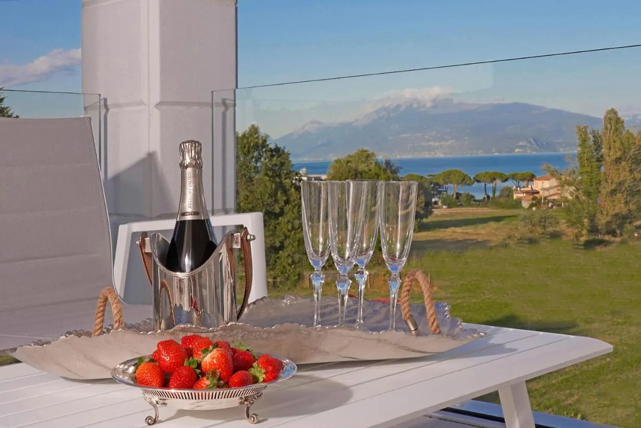 Villa Bianca Luxury Apartments Desenzano del Garda