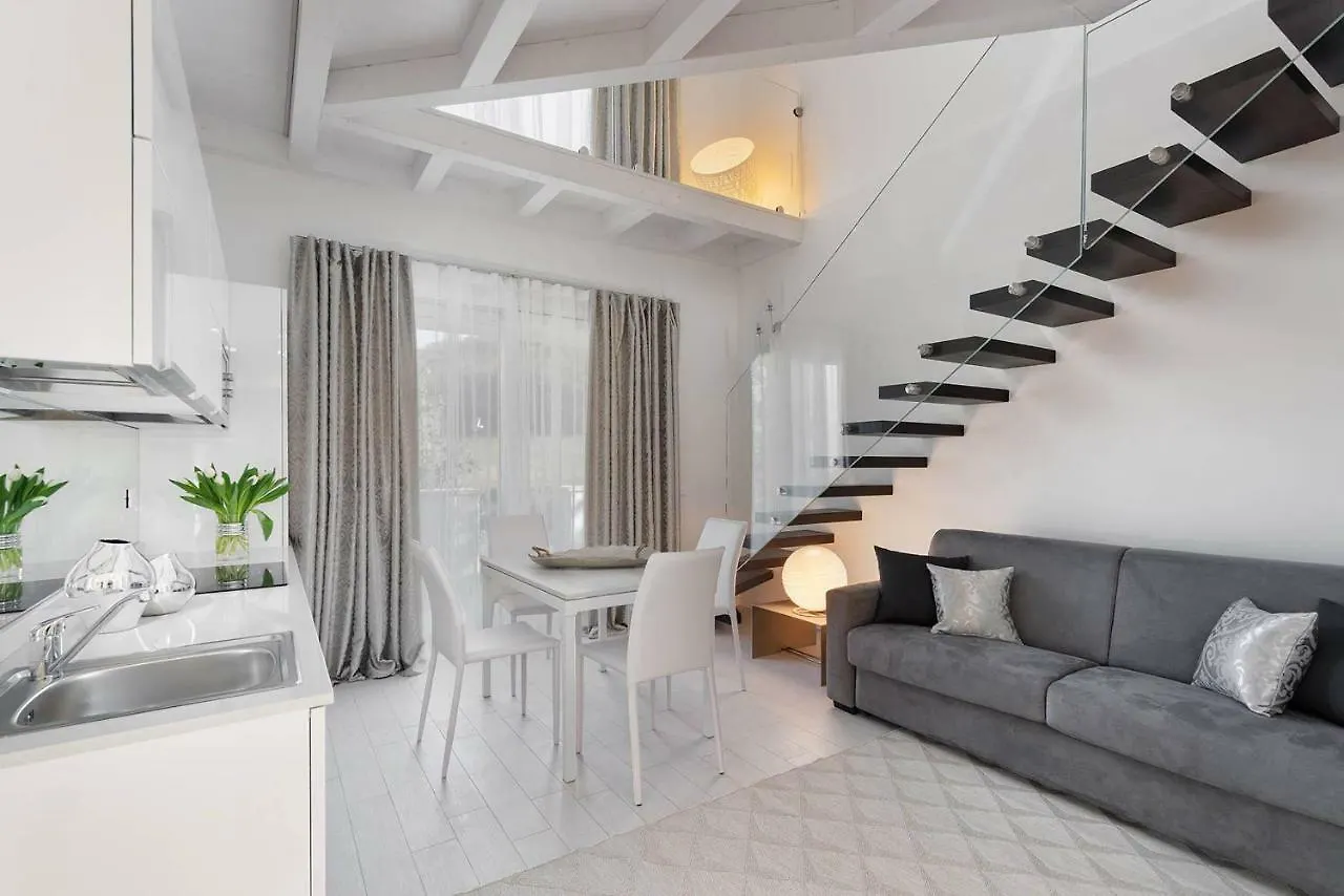 Villa Bianca Luxury Apartments Desenzano del Garda